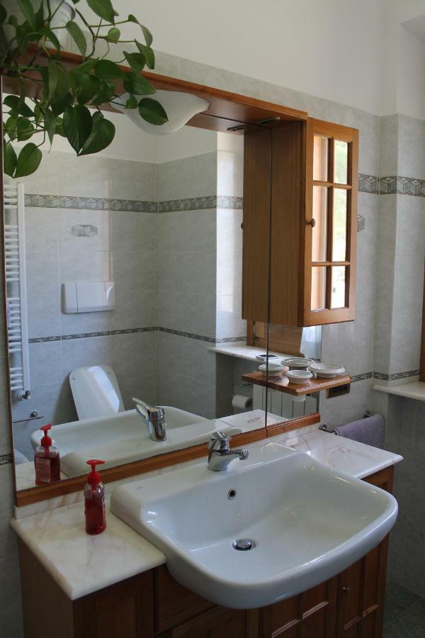 Il Mandorlo B&B Civitanova Alta Luaran gambar